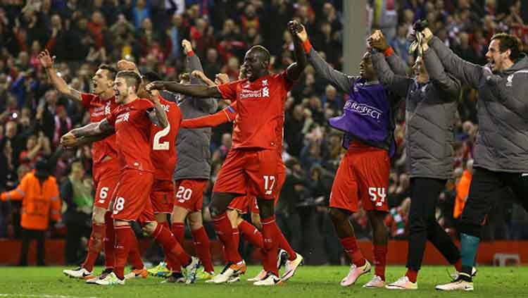 Penyelenggara Liga Europa mencoba membangkitkan kenangan indah Liverpool saat berhasil mengalahkan Borussia Dortmund. Copyright: © Martin Rickett - EMPIC/Getty Images