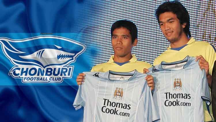 Dua pemain Chonburi FC saat direkrut Manchester City Copyright: © givemesport.com