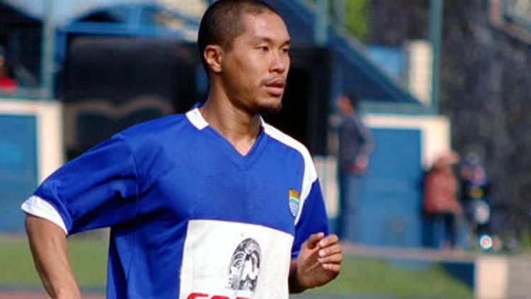 Eks pemain Persib Bandung 2009-2010 Satoshi Otomo. Copyright: © Simamaung