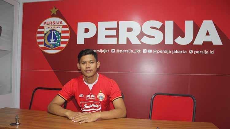 Taufik Hidayat merupakan salah satu dari tujuh pemain muda yang masuk ke skuat Persija Jakarta untuk menjalani Liga 1 2019. Foto: Media Persija Copyright: © Media Persija