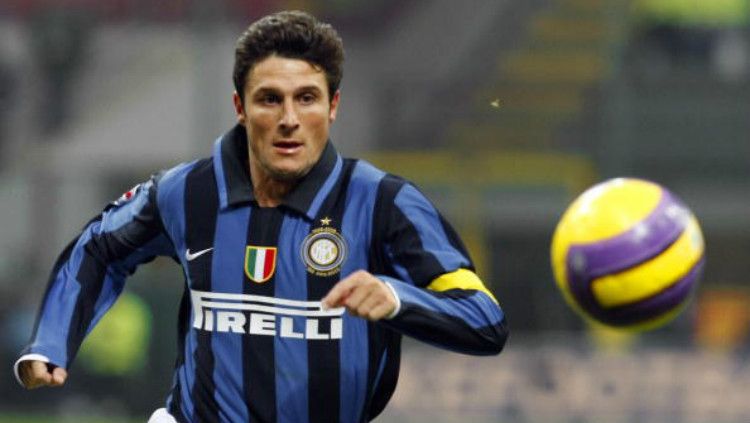 Javier Zanetti, kapten legendaris Inter Milan Copyright: © DAMIEN MEYER/AFP/Getty Images