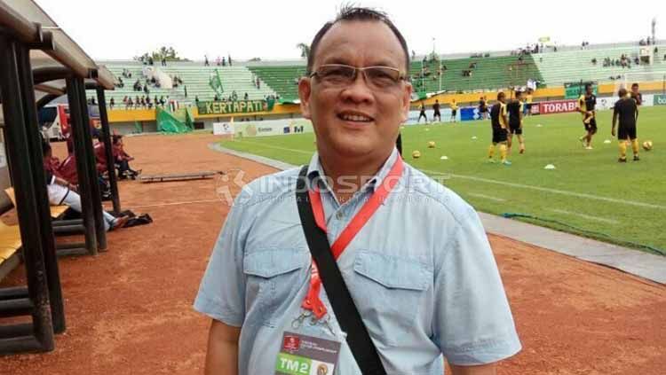 Sekretaris Tim Sriwijaya FC, Achmad Haris menyangkal terlibat jual-beli jabatan manajer Timnas Indonesia U-19 Copyright: © Muhammad Effendi/INDOSPORT