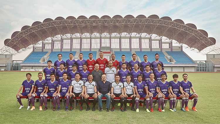 Persita Tangerang saat memperkenalkan tim secara resmi. Copyright: © Humas Persita