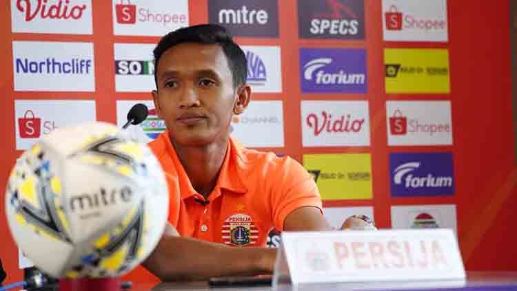 Bek Persija Jakarta, Dany Saputra dalam jumpa pers. Copyright: &copy; Media Persija