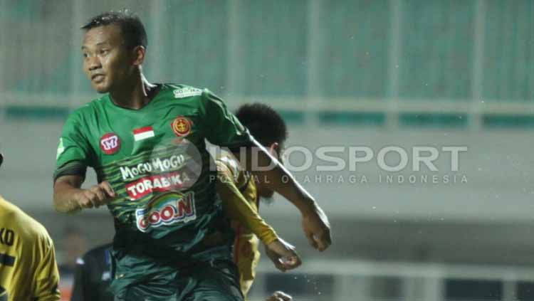 Pemain Tira Persikabo, Wawan Febrianto resmi bergabung dengan Borneo FC. Copyright: © Herry Ibrahim/INDOSPORT