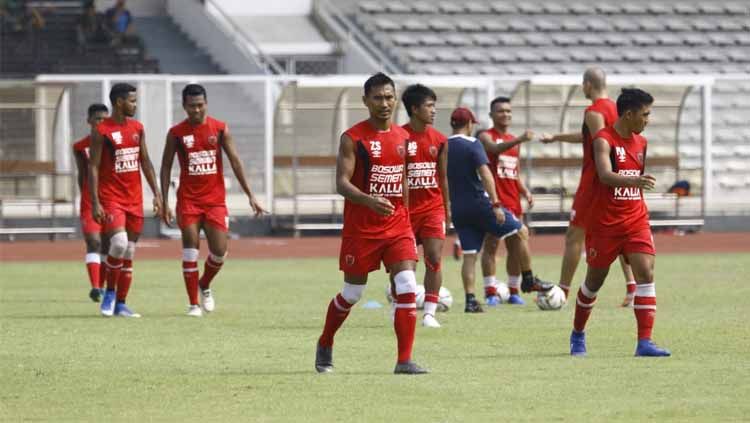 Latihan tim PSM Makassar di Stadion Madya, Jakarta, Senin (24-06-19). Foto: Media PSM Copyright: © Media PSM