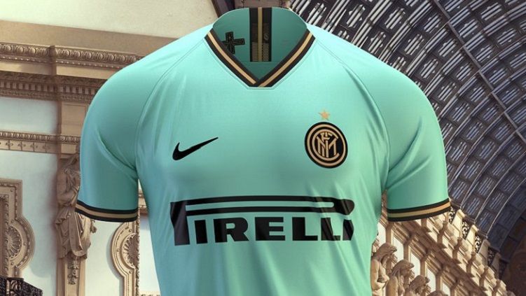 Jersey tandang anyar Inter Milan untuk musim 2019/19 Copyright: © Twitter/Inter Milan