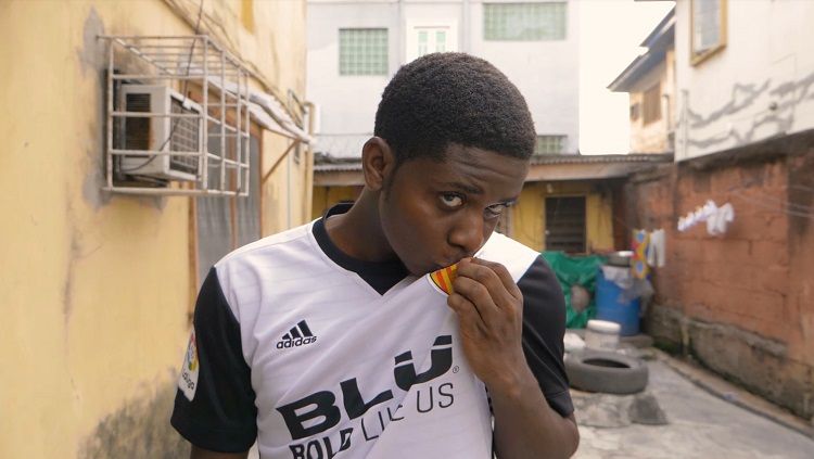 Fans Valencia dari Nigeria, Clinton Ifeanyi McDubus. Copyright: &copy; Valencia