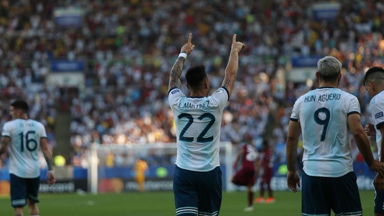 Lautaro Martinez merayakan gol pada laga Venezuela vs Argentina di Copa America 2019, Sabtu (29/06/19). Copyright: © Twitter/@Argentina