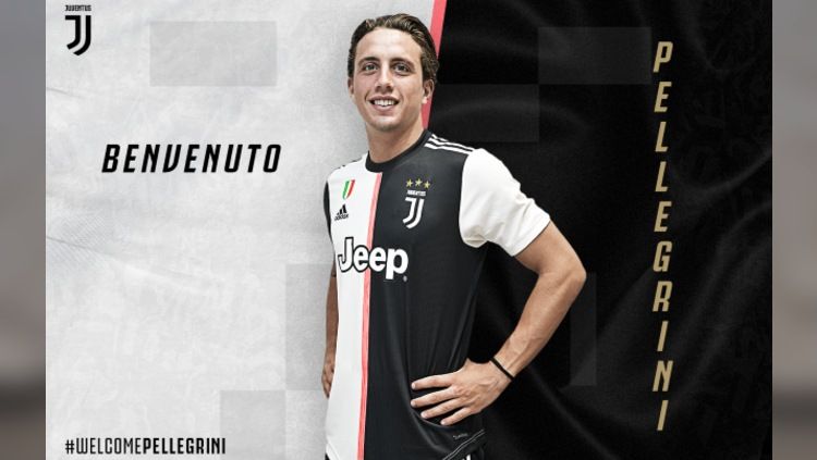Pemain rekrutan anyar Juventus yang bernama Luca Pellegrini, kabarnya sedang jadi rebutan lima klub sepak bola Serie A Italia. Copyright: © Juventus.com