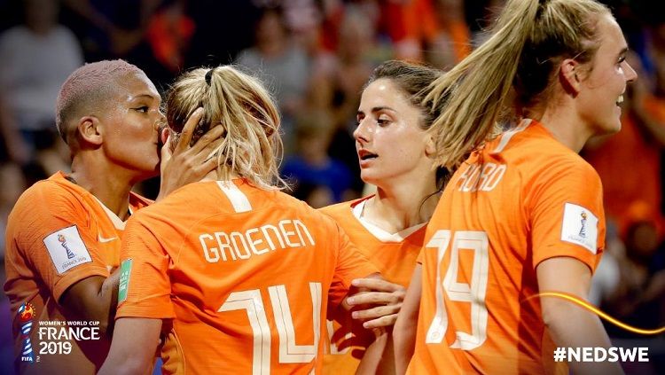 Timnas Wanita Belanda merayakan gol yang dicetak ke gawang Swedia dalam laga semifinal Piala Dunia Wanita, Kamis (04/07/19) dini hari WIB. Copyright: © Twitter @FIFAWWC