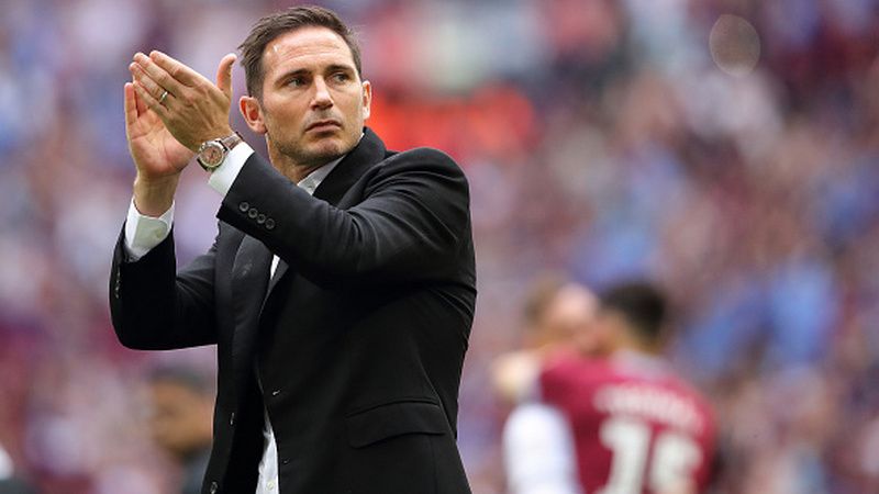 Frank Lampard resmi menjadi pelatih Chelsea Copyright: © Matthew Ashton - AMA/Getty Images