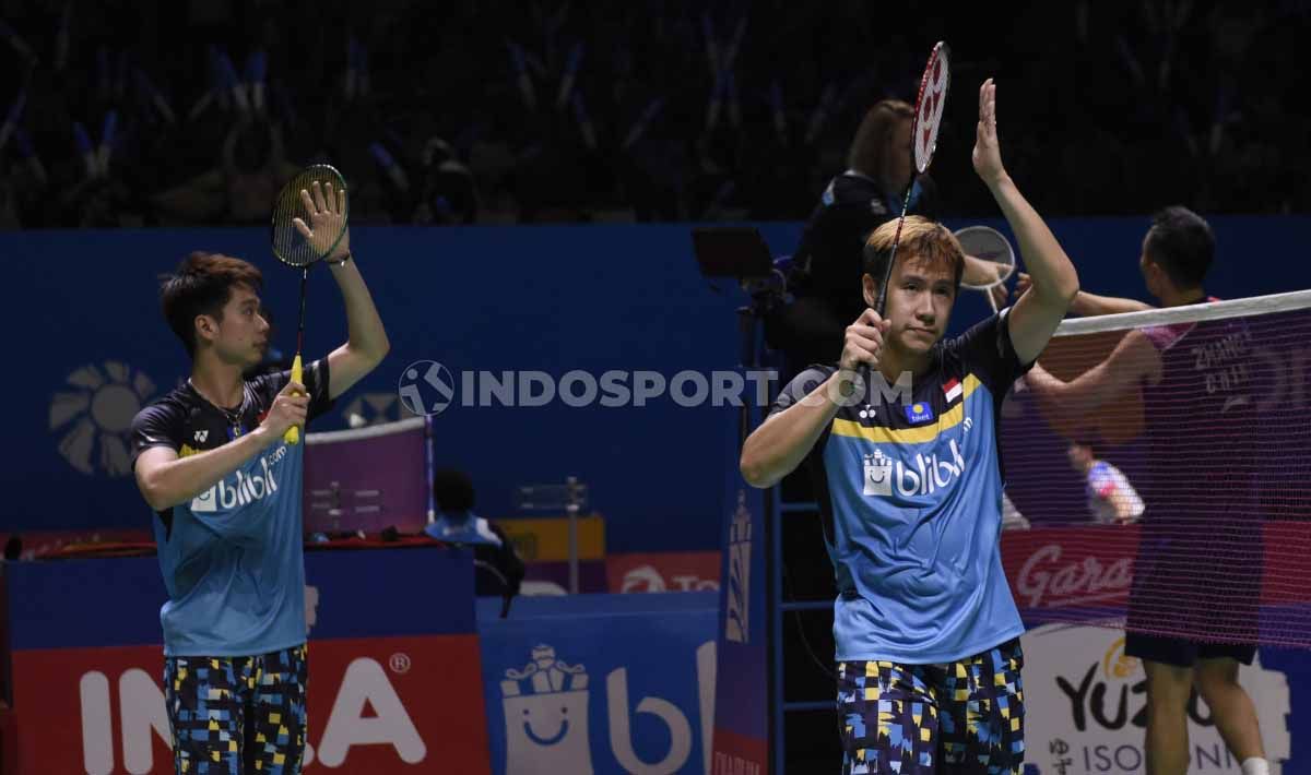 Kevin Sanjaya/Marcus Gideon menjadi salah satu dari empat wakil Indonesia yang berhasil menembus final Japan Open 2019. Copyright: © Herry Ibrahim/INDOSPORT