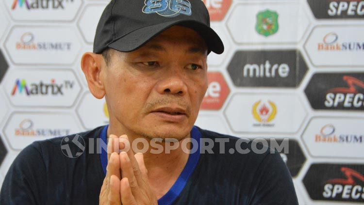 Pelatih Blitar Bandung United, Liestiadi. Copyright: © Aldi Aulia Anwar/INDOSPORT