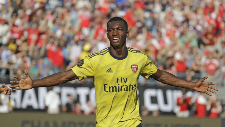 Eddie Nketia dipastikan akan kembali ke Arsenal usai masa peminjamannya di cabut dari Leeds United Copyright: © Evening Standard