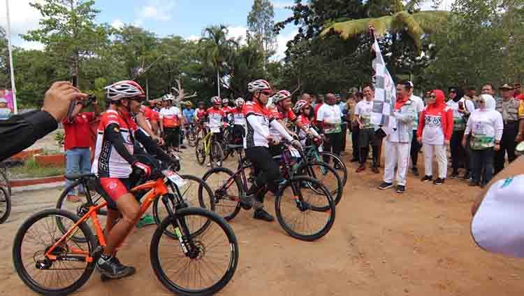 Kegiatan Kemenpora Gowes Nusantara 2019 kali ini memyambangi Merauke, Papua. Copyright: © Sesmenpora