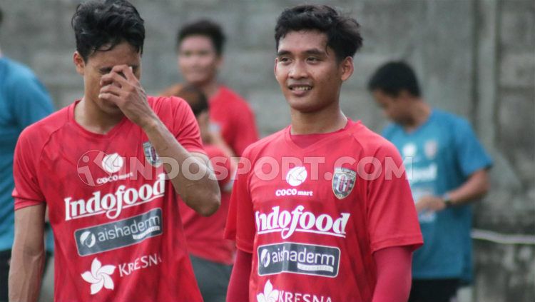 Gelandang muda Bali United, I Kadek Agung Widnyana, dalam sesi latihan menjelang laga Liga 1 2019. Foto: Nofik Lukman Hakim/INDOSPORT Copyright: © Nofik Lukman Hakim/INDOSPORT