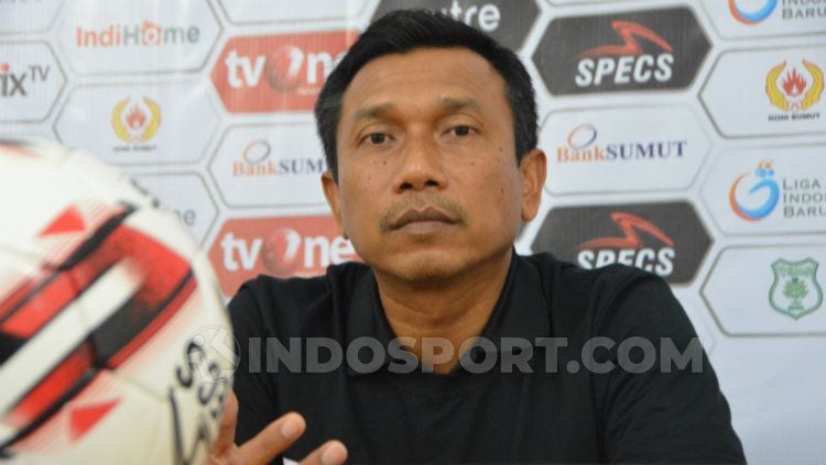 Pelatih Widodo Cahyono Putro menjadi alasan Yevhen Budnik menerima pinangan Persita Tangerang untuk kompetisi Liga 1 2020. Copyright: © Aldi Aulia Anwar/INDOSPORT