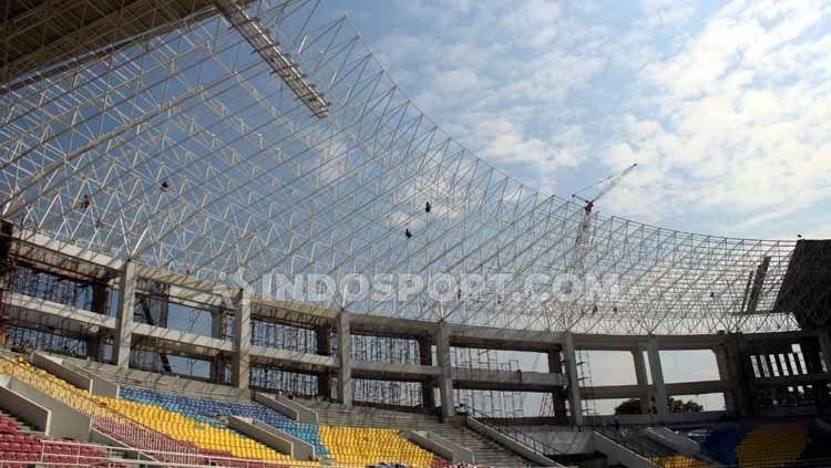 Renovasi Stadion Manahan Solo sudah mencapai 80 persen. Copyright: © Ronald Seger Prabowo/INDOSPORT
