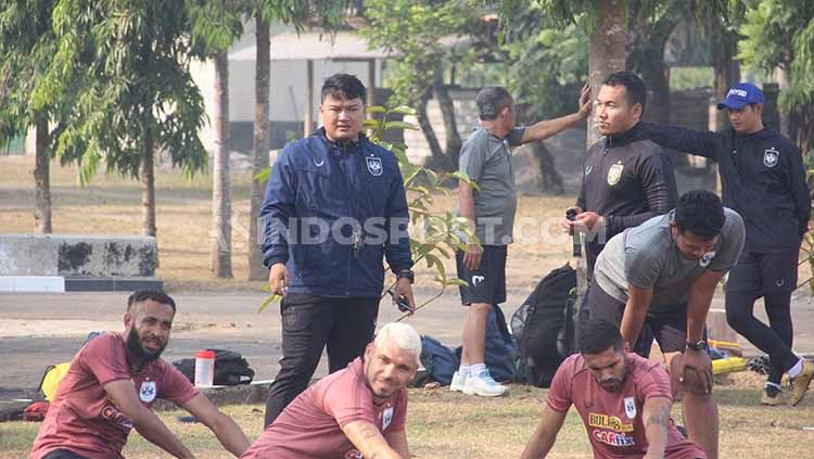 Eks pelatih fisik PSIS Semarang, Budi Kurnia yang resmi comeback ke klub Liga 2 2020 Persis Solo. Copyright: © Alvin Syaptia Pratama/INDOSPORT