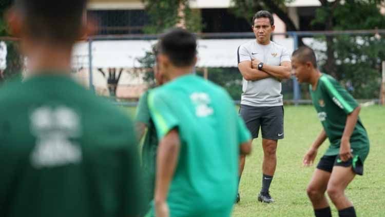 Bima Sakti mengaku Timnas Indonesia U-16 sudah siap menghadapi lawan-lawan yang akan ditemui di ajang Piala Asia U-16 2020. Copyright: © PSSI