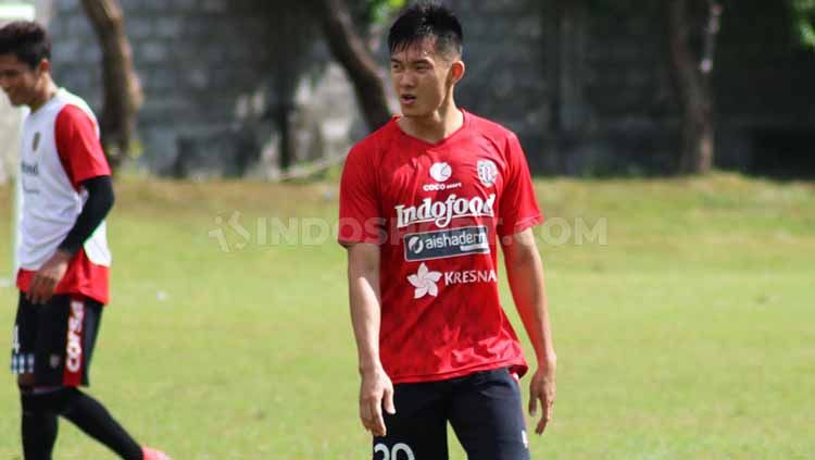 PSMS Medan akhirnya resmi merekrut Sutanto Tan untuk mengarungi ketatnya kompetisi Liga 2 2020. Copyright: © Nofik Lukman Hakim/INDOSPORT