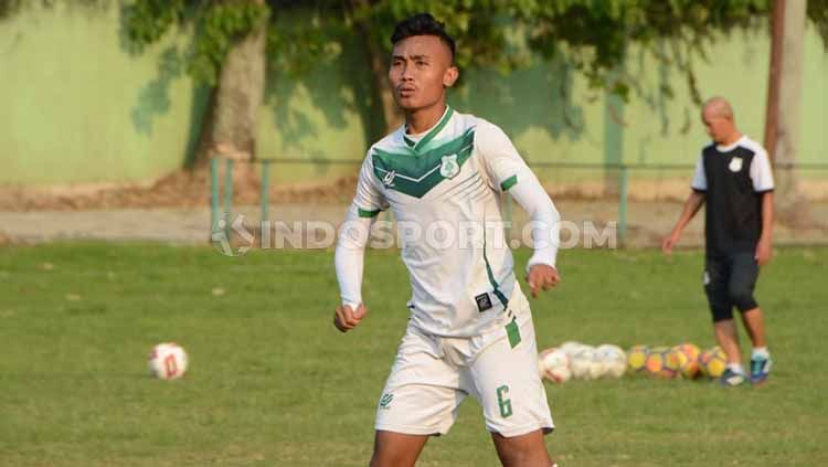 Pemain muda PSMS Medan, Bayu Tri Sanjaya. Copyright: © Aldi Aulia Anwar/INDOSPORT
