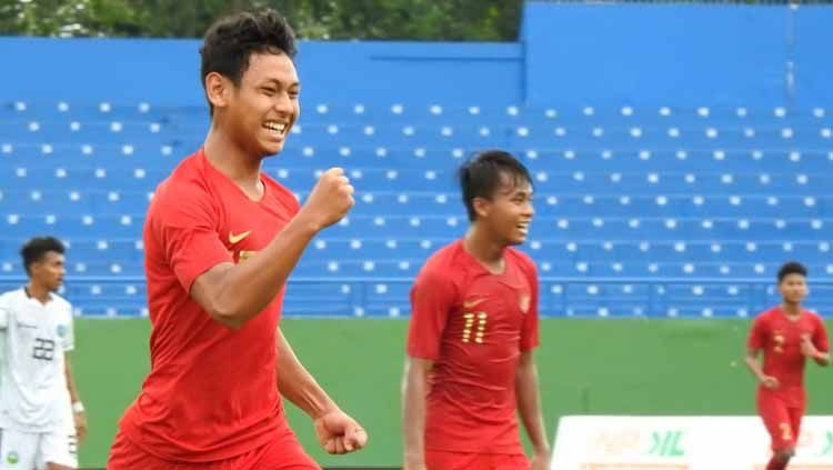 Selebrasi penggawa Timnas Indonesia U-18 usai membantai Timor Leste dengan skor 4-0. Copyright: © Media PSSI
