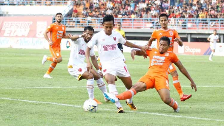 Pertandingan antara PSM Makassar vs Borneo FC, Sabtu (10/08/19). Foto: Media PSM Makassar Copyright: © Media PSM Makassar