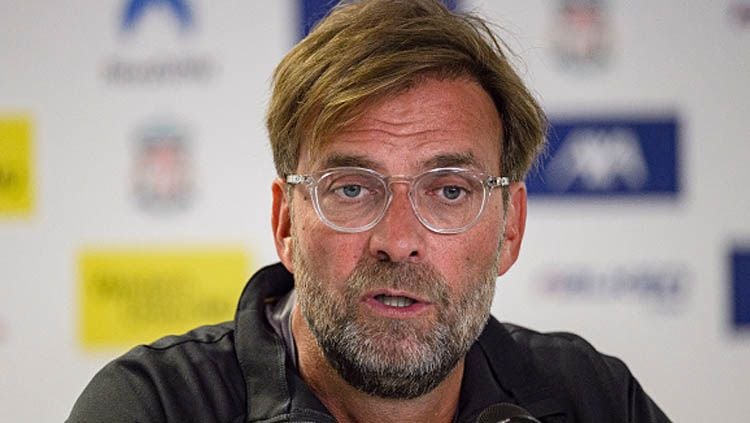 Pelatih Liverpool yang bernama Jurgen Klopp ternyata tak mau pusing-pusing memikirkan hasil dari big match Liga Inggris 2020-2021 melawan Manchester United. Copyright: © Eurasia Sport Images/Getty Images
