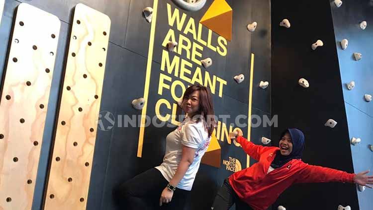 Peraih medali emas Asian Games 2018, Puji Lestari, memiliki misi memopulerkan olahraga panjat dinding di Indonesia. Melalui acara Global Climbing Day, Sabtu (24/8/19). Copyright: © Zainal Hasan/INDOSPORT