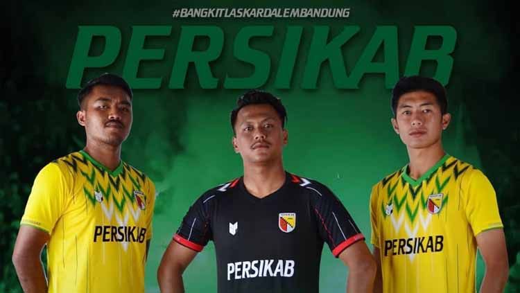 Penampilan jersey Persikab Bandung. Copyright: © footyheadlines