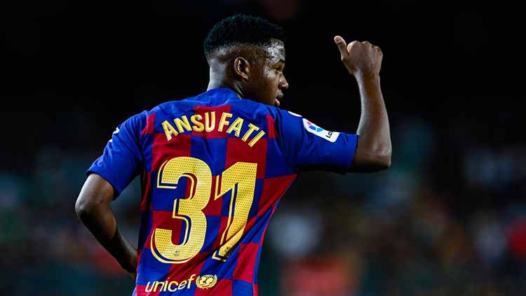 Pada awal kariernya, Ansu Fati tercatat sudah menciptakan lima rekor fantastis di sepak bola Eropa baik bersama Barcelona maupun Timnas Spanyol. Copyright: © Xavier Bonilla/NurPhoto via Getty Images