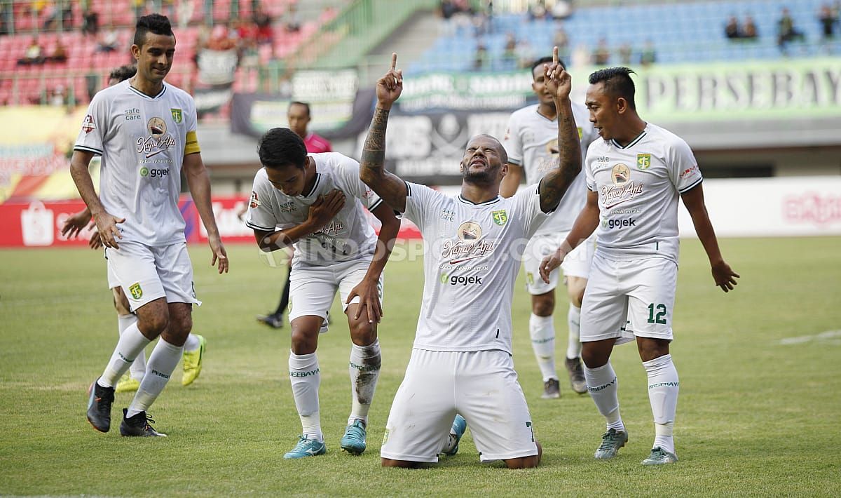 David da Silva berhasil mencetak gol di babak kedua laga Bhayangkara FC vs Persebaya Surabaya Copyright: © Herry Ibrahim/INDOSPORT