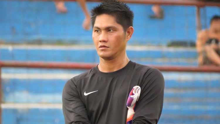 Eks pemain klub Liga 1 PSM Makassar, Deny Marcel, mengomentari komposisi kiper pada musim ini. Copyright: © elebesonline.com