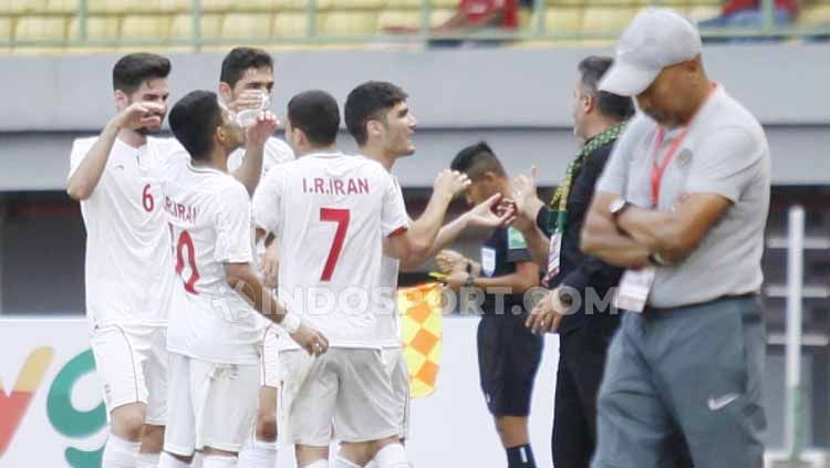 Fakhri Husaini mengatakan tidak terlalu memusingkan hasil laga Timnas Indonesia U-19 melawan Iran. Copyright: © Herry Ibrahim/INDOSPORT