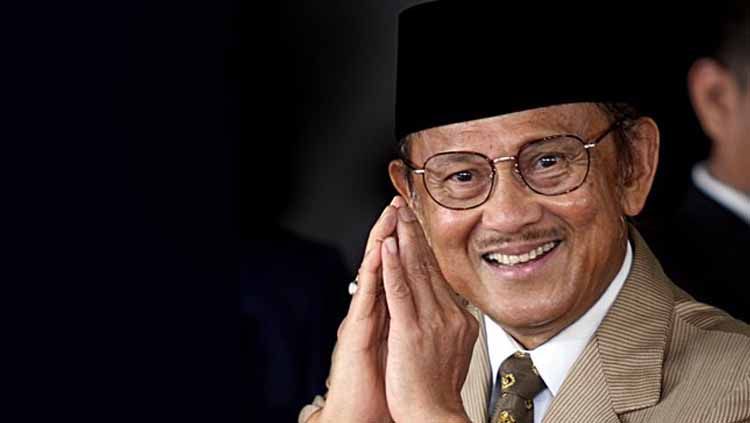 Presiden Republik Indonesia ke-3, Bacharuddin Jusuf Habibie. Copyright: © harianterbit