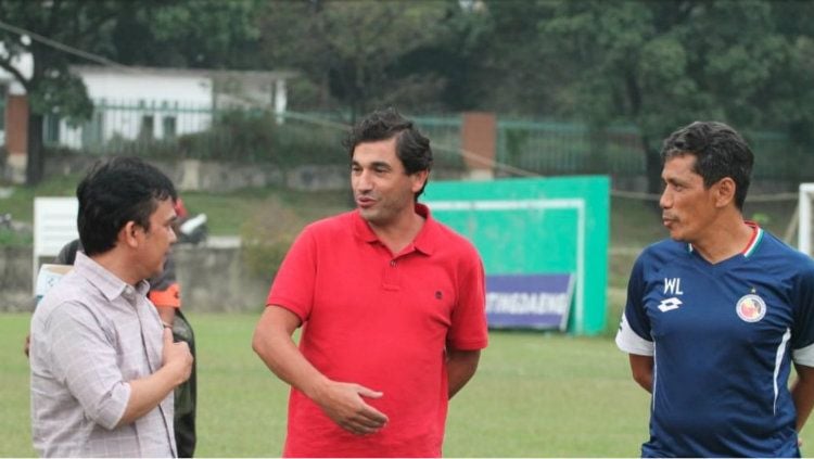 Eduardo Almeida, Pelatih baru Arema FC. Copyright: © semenpadangfc.co.id
