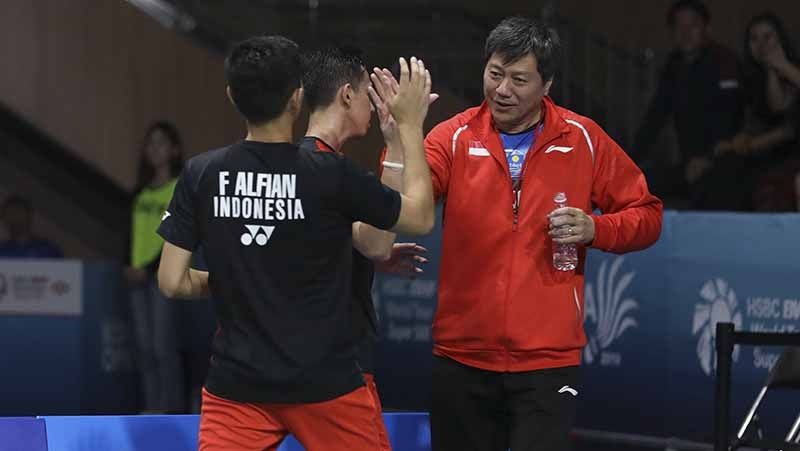 Pasangan ganda putra Indonesia, Fajar Alfian/M.Rian Ardianto berhasil mengalahkan pebulutangkis asal Jepang Takeshi Kamura/Keigo Sonoda di final Korea Open 2019. Copyright: © Humas PBSI