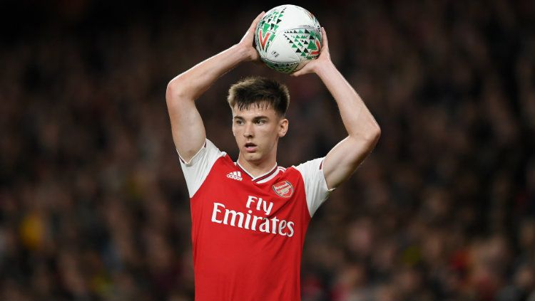 Bantai Norwich City di boxing day, bek Arsenal, Kieran Tierney, mengirim sinyal bahaya untuk dua raksasa Liga Inggris, Manchester City dan Liverpool. Copyright: © Laurence Griffiths/Getty Images