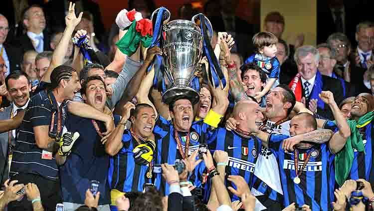 Inter Milan saat merayakan kemenangan sebegai juara Liga Champions musim 2010 Copyright: © Martin Rickett/PA Images via Getty Images