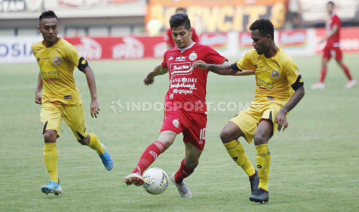 Laga pertandingan antara Persija Jakarta vs Semen Padang pada Liga 1 di Stadion Patriot Bekasi, Rabu (16/10/19). Copyright: © Herry Ibrahim/INDOSPORT
