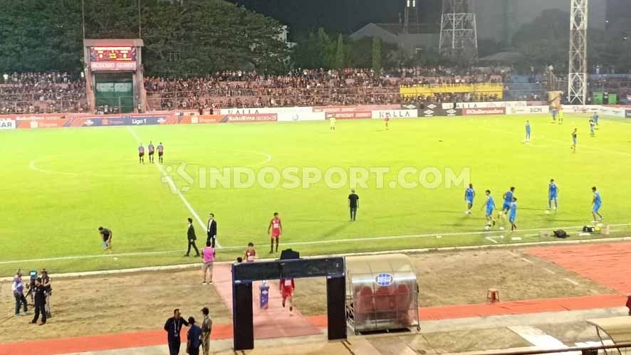 Tingkat kepadatan atau okupansi Stadion Andi Mattalatta Mattoanging (AMM), Makassar, menurun drastis di setiap laga kandang PSM Makassar di Shopee Liga 1 2019. Copyright: © Adriyan Adirizky Rahman/INDOSPORT