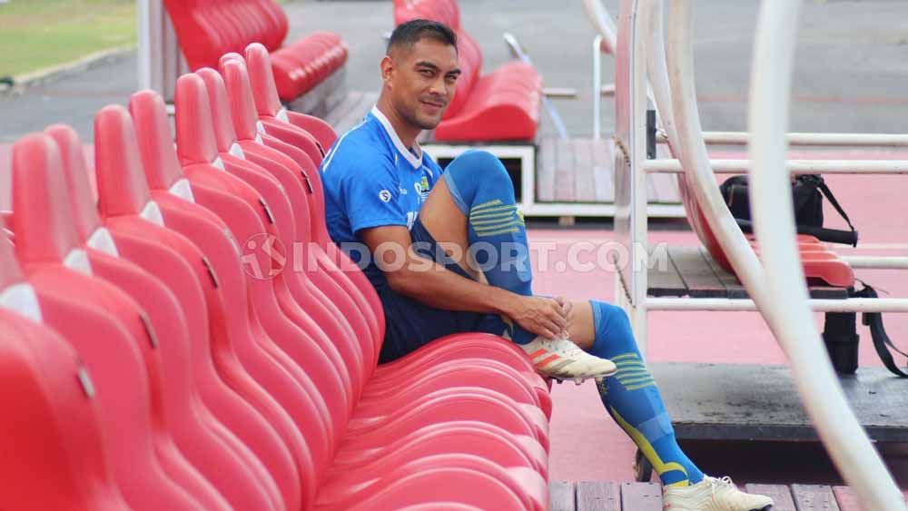 Omid Nazari memilih untuk setia dan fokus berlatih bersama tim Persib Bandung walaupun Liga 1 2020 hingga saat ini masih belum jelas. Copyright: © Nofik Lukman Hakim/INDOSPORT