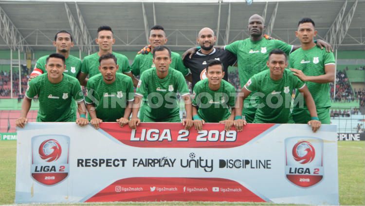 PSMS Medan berhasil lolos ke babak 8 besar Liga 2 2019 usai mengalahkan Aceh BaBel United 4-1 di Stadion Teladan, Medan, Senin (21/10/19). Copyright: © Aldi Aulia Anwar/INDOSPORT