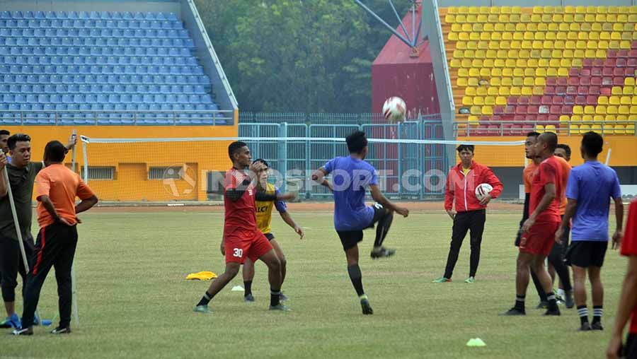 Latihan recovery Sriwijaya FC beberapa waktu lalu menjelang laga Liga 2 2019. Copyright: © Muhammad Efendi/INDOSPORT