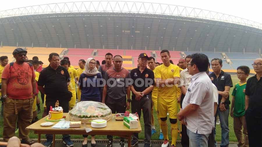 Tim kebanggaan Sumatera Selatan, Sriwijaya FC, merayakan ulang tahun ke-15 pada 15 Oktober 2019. Sejumlah legenda dan eks pemain pun menyampaikan kata selamat. Copyright: © Muhammad effendi/INDOSPORT