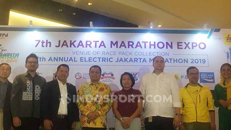 Event lari terbesar di Tanah Air, Jakarta Marathon akan berlangsung akhir pekan ini, Minggu (27/10/19). Copyright: © Petrus Manus Da Yerimon/INDOSPORT