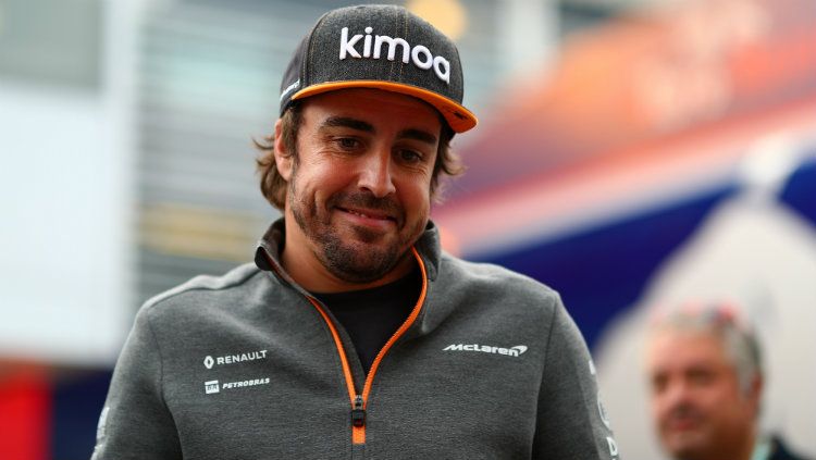 Pembalap Fernando Alonso mengaku akan mengikuti Reli Dakar 2020. Copyright: © Marco Canoniero/LightRocket via Getty Images