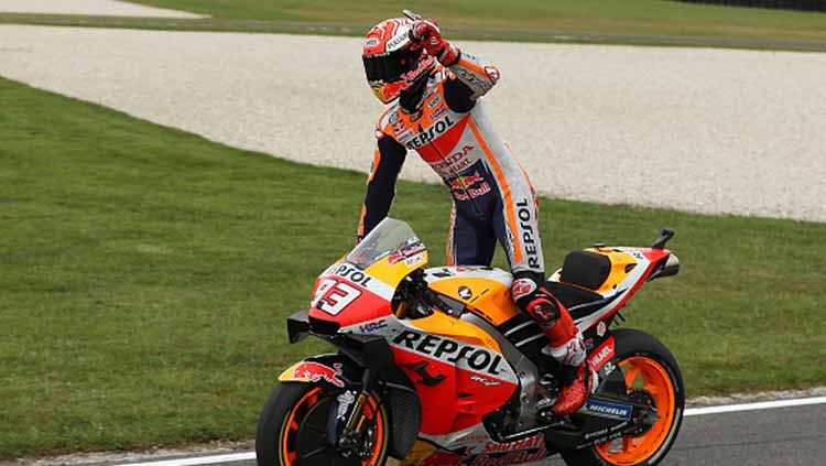 Pembalap Honda yang tengah cedera, Marc Marquez, dipercaya bakal kembali turun ke lintasan balap pada MotoGP San Marino di Sirkuit Misano. Copyright: © Robert Ciaflone/Gettyimages